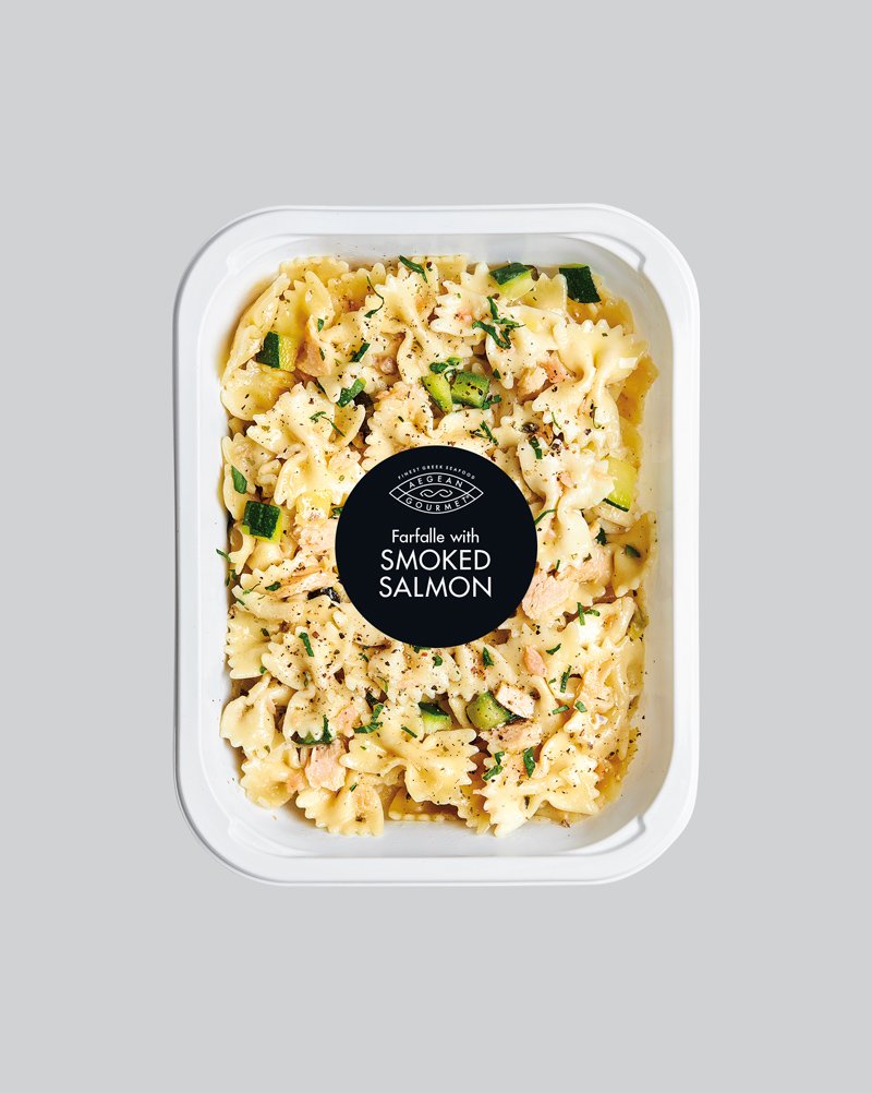 Farfalle with smoked salmon